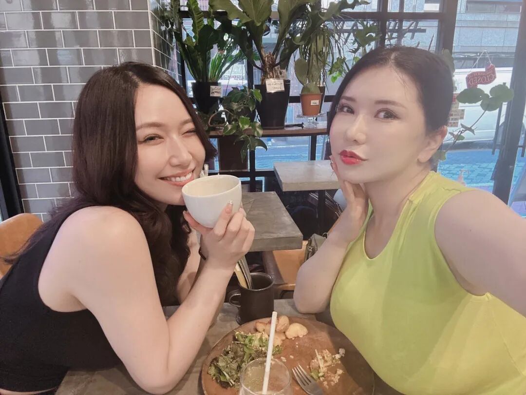 佐山爱：H级大灯与引退倒计时，吃瓜群众速来