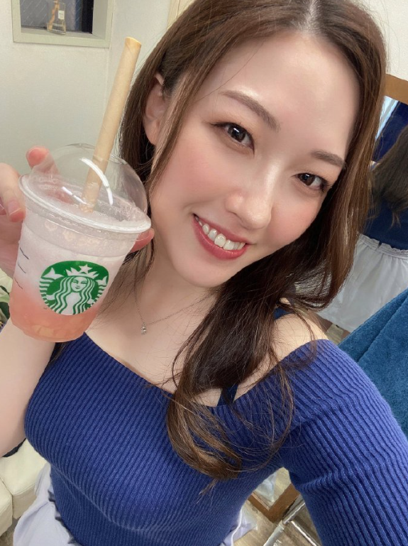 叶山小百合：G级身材，微胖型天花板