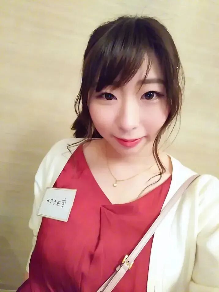 宝田萌奈美：从美术高材生到暗黑时间管理大师，出道作品近700部
