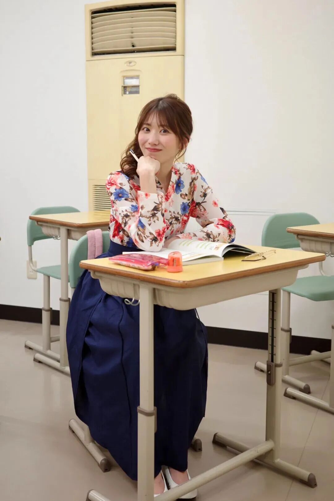 蜜桃女神「山岸绮花」