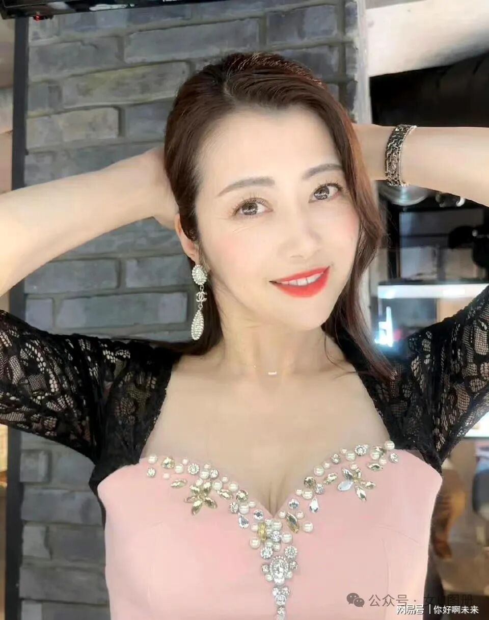 岛国熟女界11大最强AV女神！老司机心中的白石妈妈，这位人妻竟然才23岁！