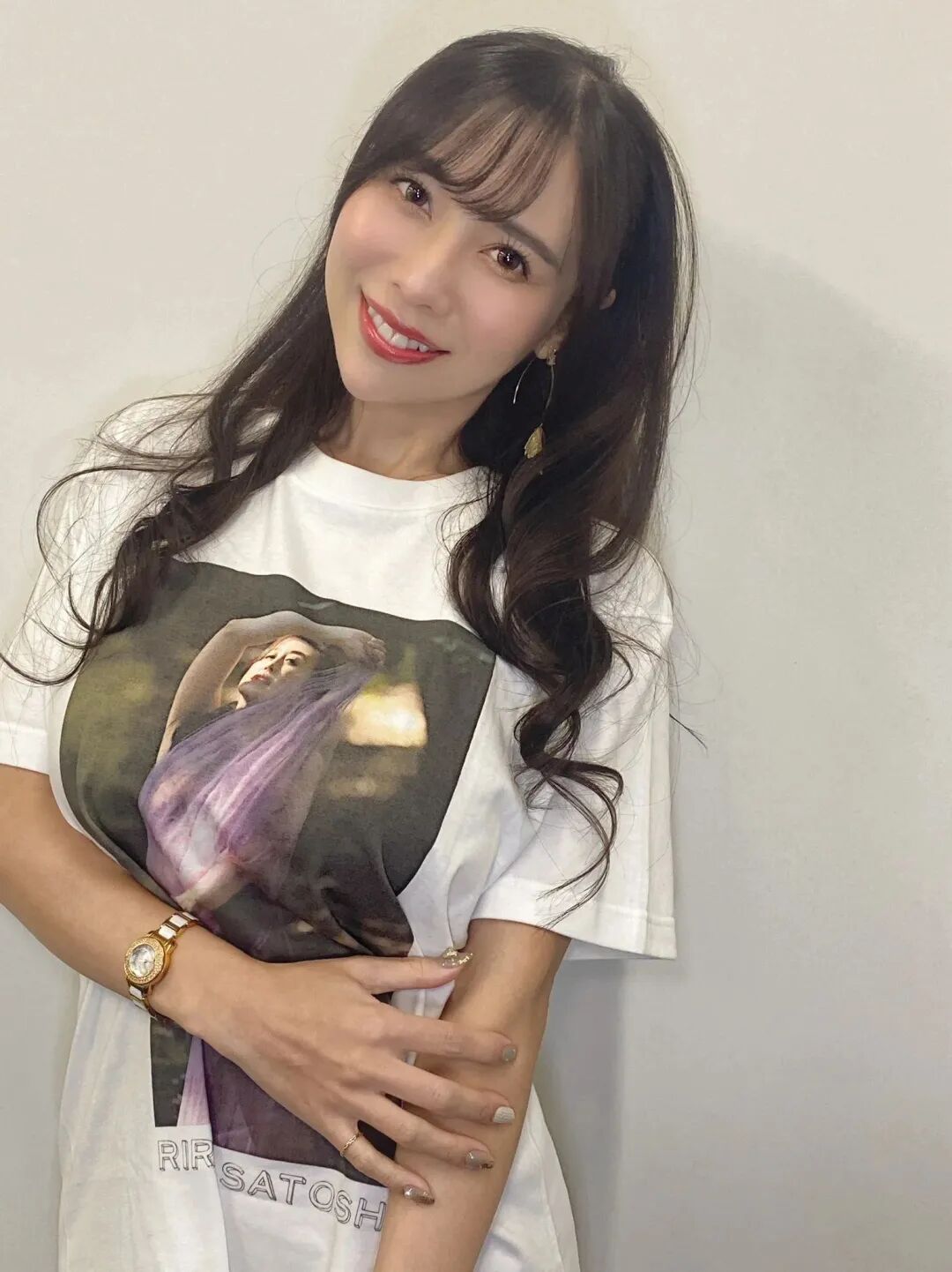 魔鬼身材，荷尔蒙爆表的美女——上羽絢