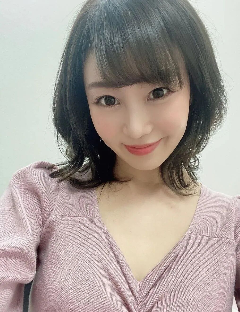 嫁为人妇的「大岛优香」46岁依旧水嫩！