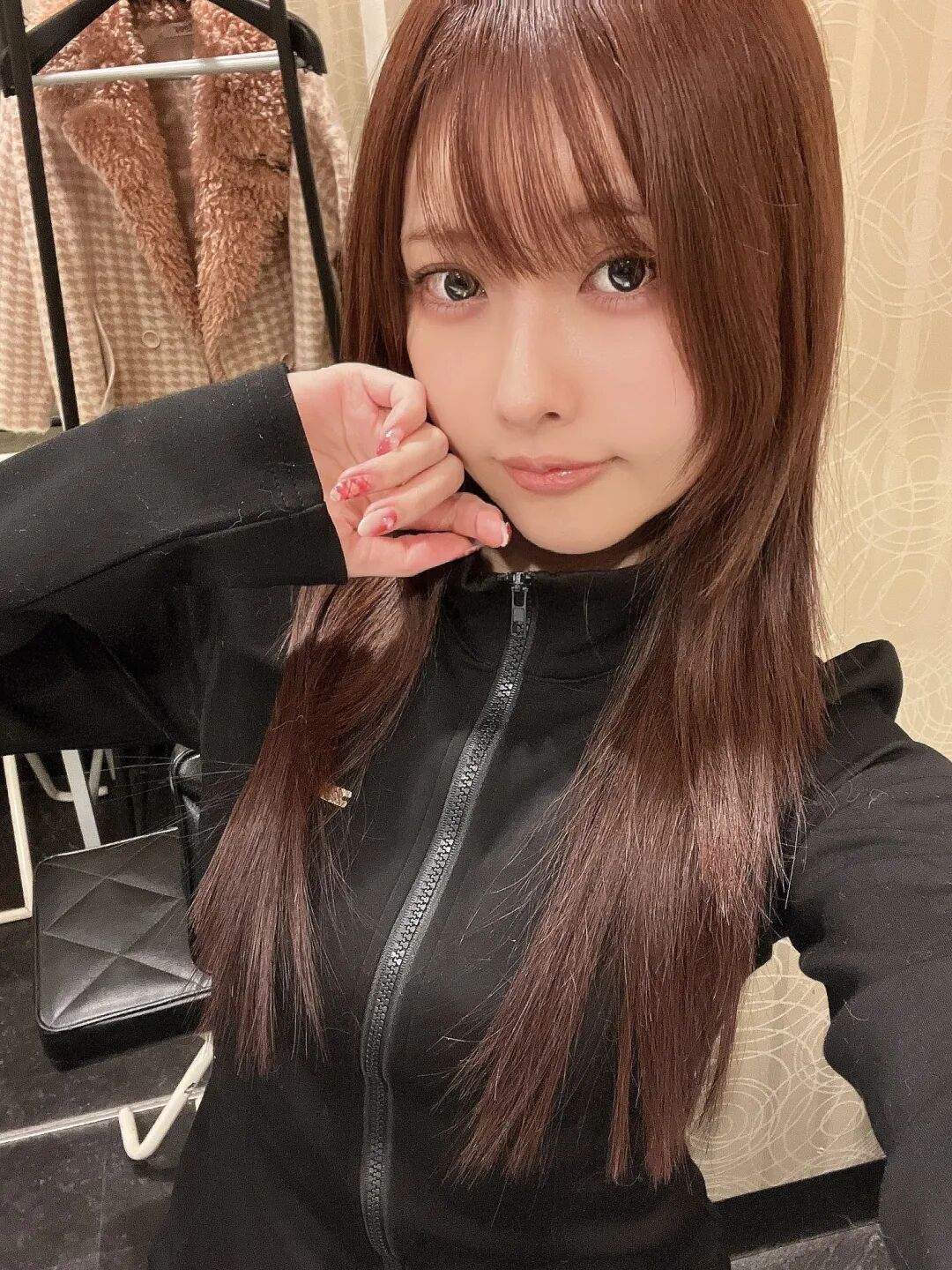 暗黑界的周姐、RARA！