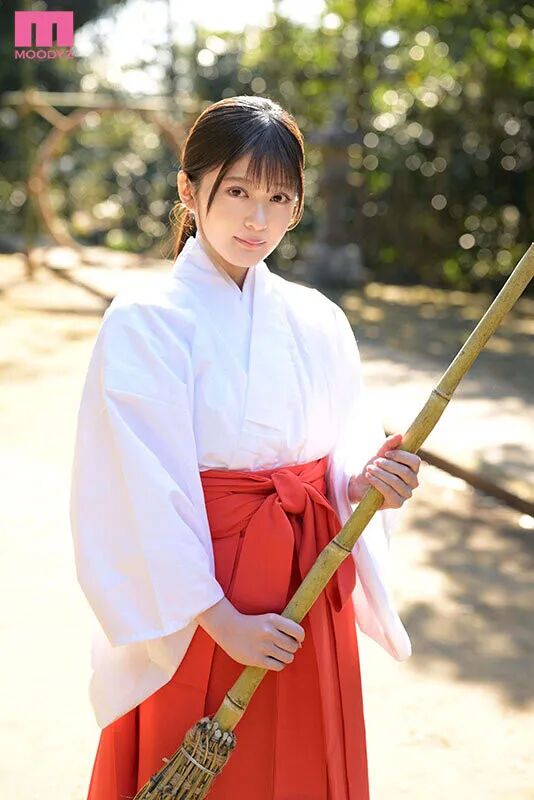 探花新人北乃衣織：純白氣質女孩的優雅蛻變，Moodyz新作引爆熱議