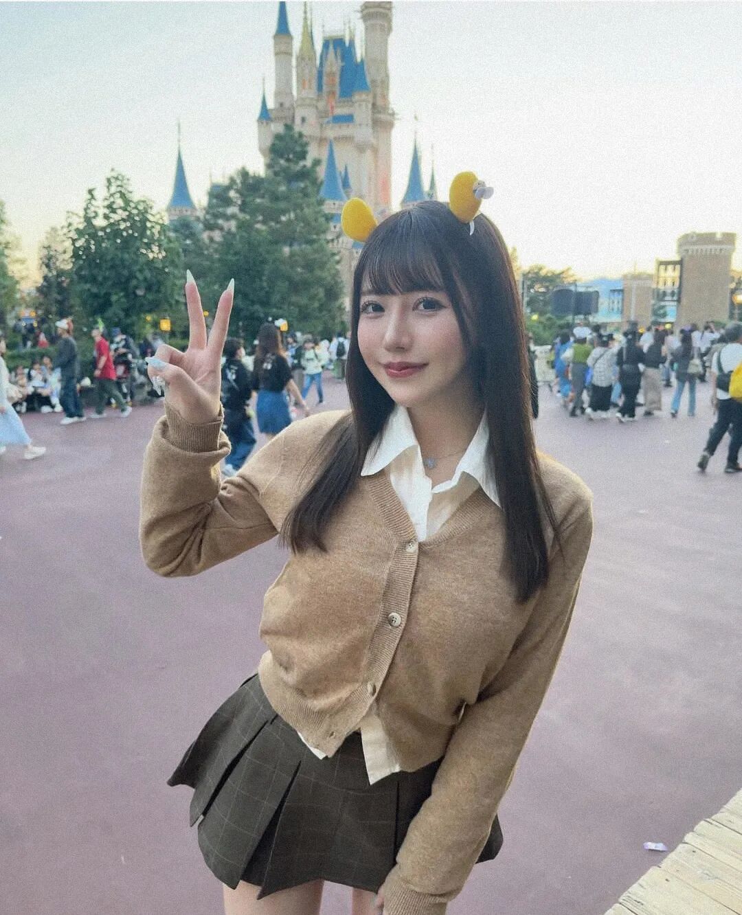 暗黑女神版柳岩——流川莉央